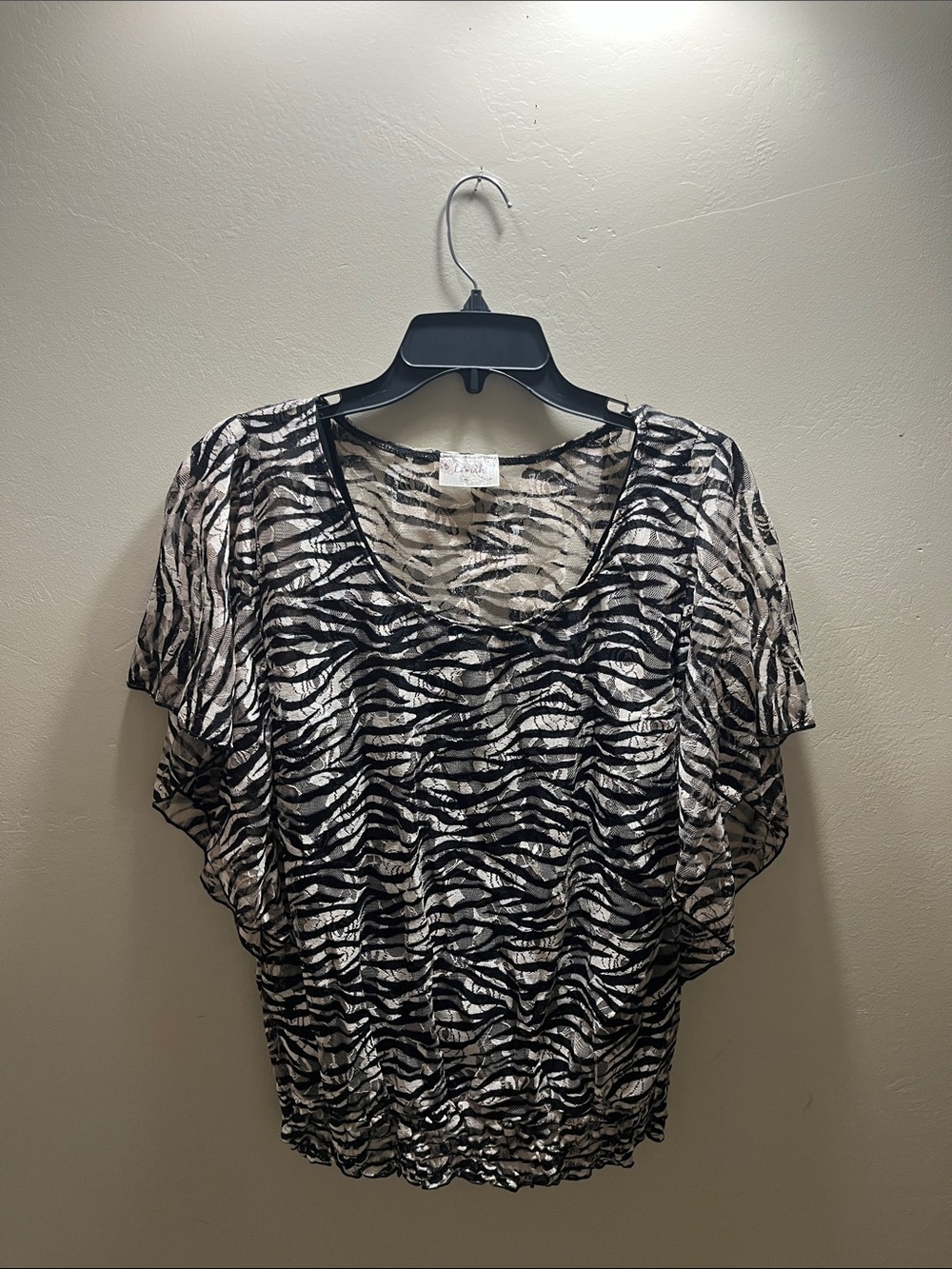 Lavish Black and White Zebra-Pattern Flutter Sleeve Top